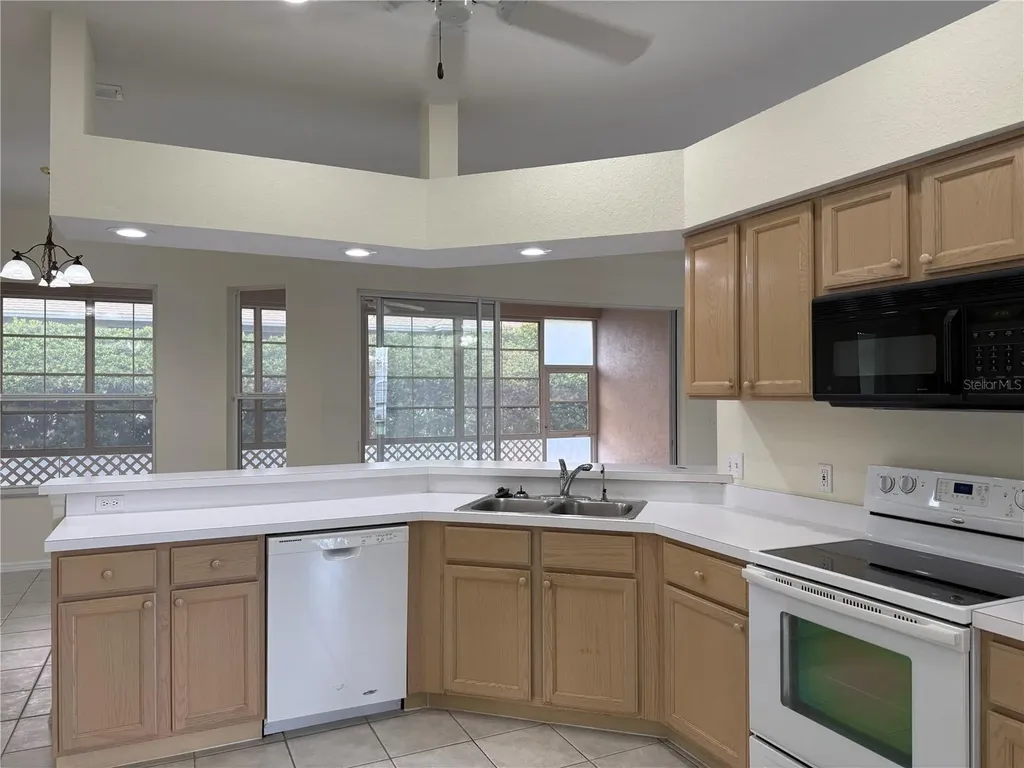 2805 Honeywell Place Lakeland FL 33810