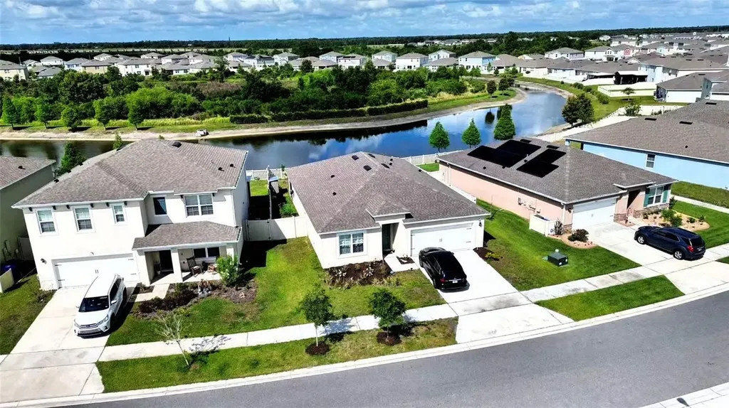 5567 Siltstone Street Lakeland FL 33811