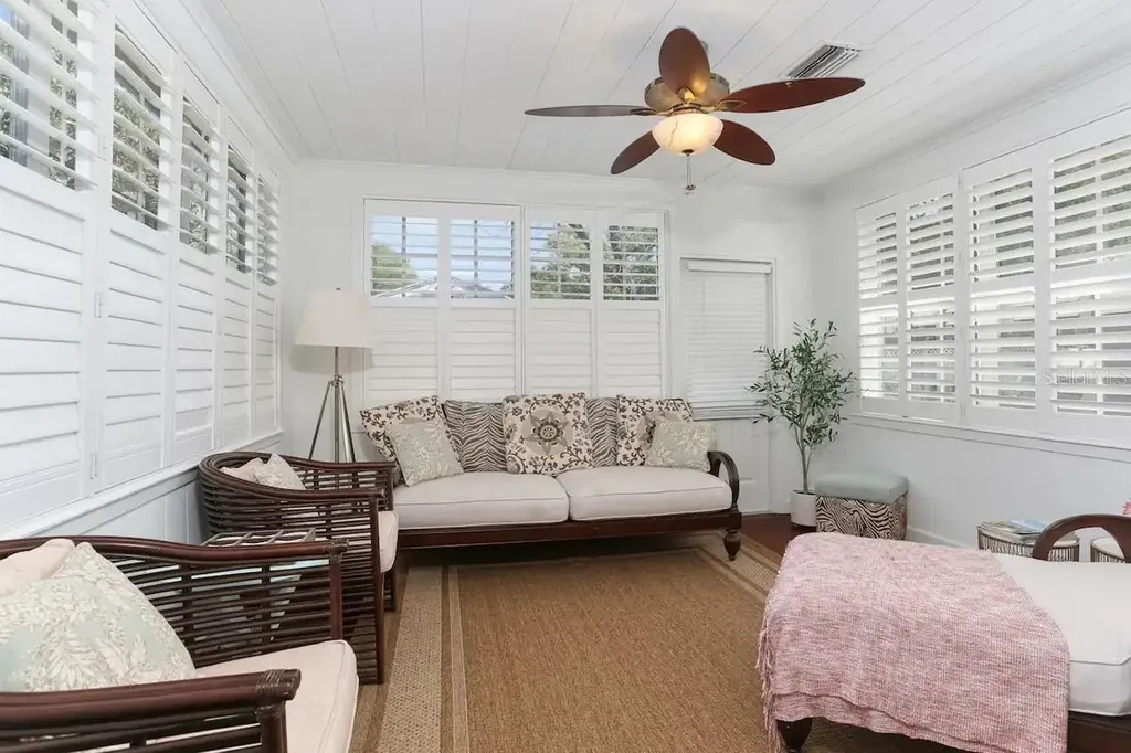 4014 W Palmira Avenue Tampa FL 33629