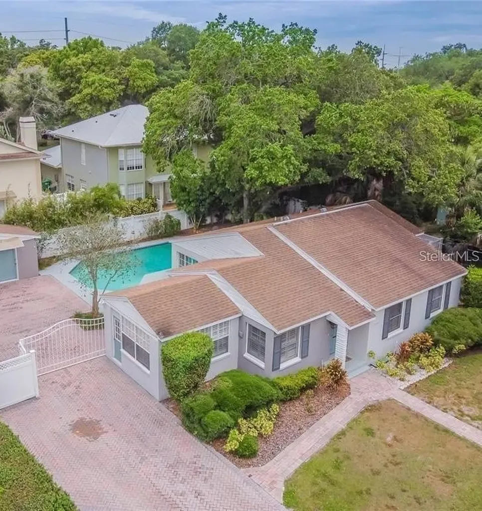 4014 W Palmira Avenue Tampa FL 33629