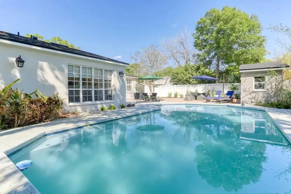 4014 W Palmira Avenue Tampa FL 33629