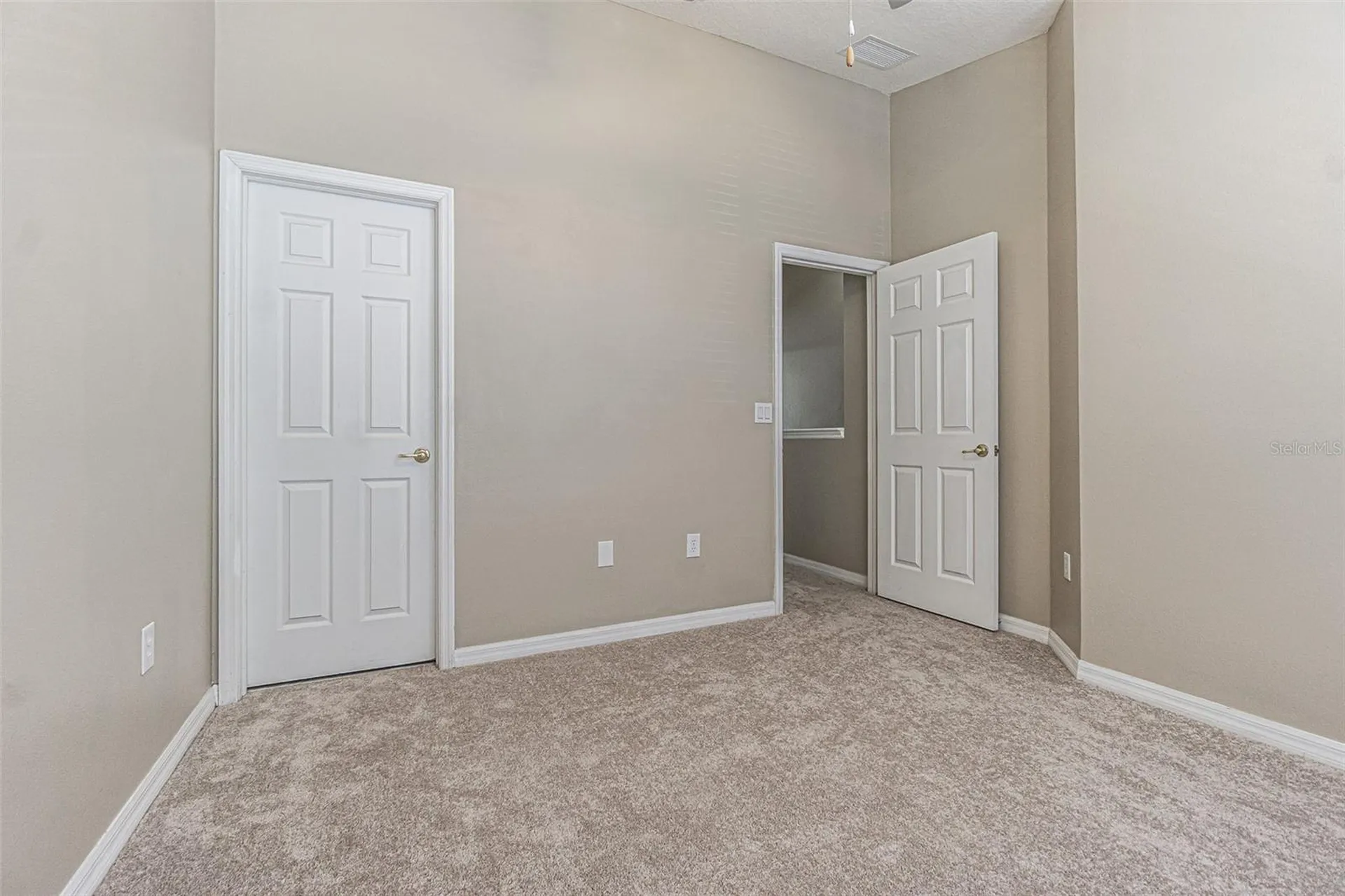 11676 Declaration Drive Tampa FL 33635