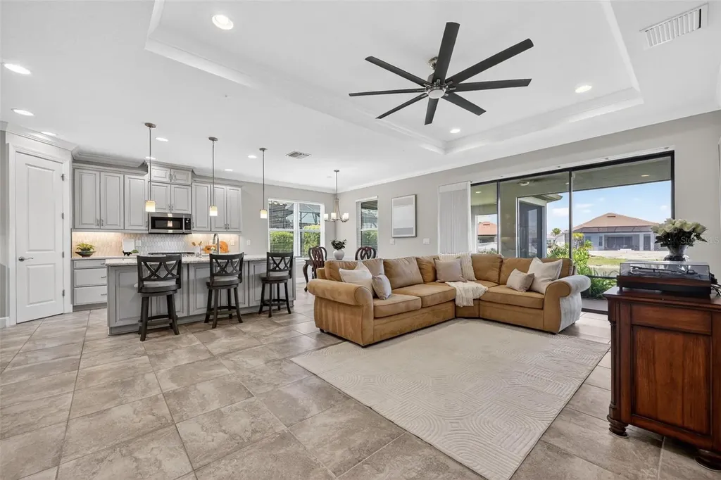 5238 Morey Farms Loop Palmetto FL 34221