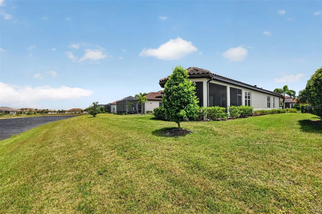 5238 Morey Farms Loop Palmetto FL 34221