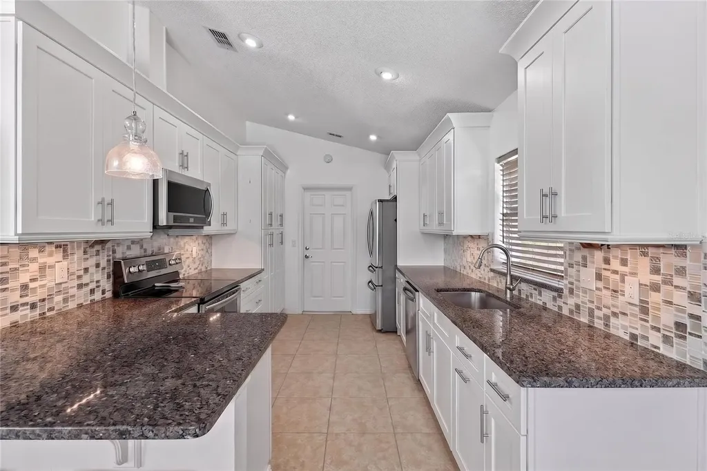 2272 Mallory Circle Circle Haines City FL 33844
