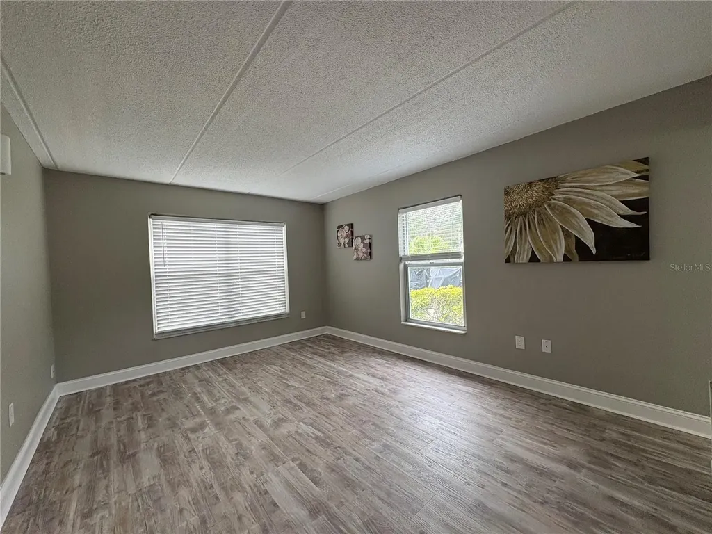 464 Paula Drive N Dunedin FL 34698