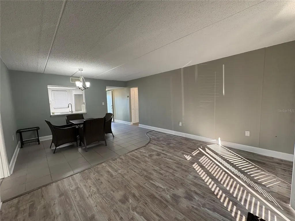 464 Paula Drive N Dunedin FL 34698