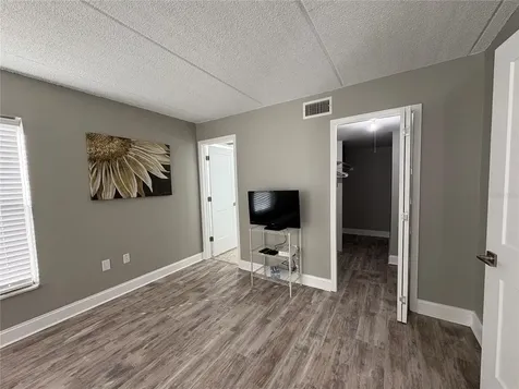 464 Paula Drive N Dunedin FL 34698