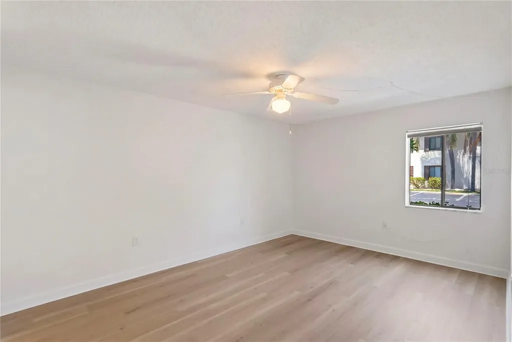 724 115 Avenue N St Petersburg FL 33716