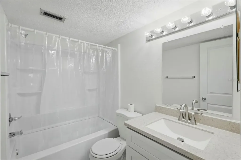 724 115 Avenue N St Petersburg FL 33716