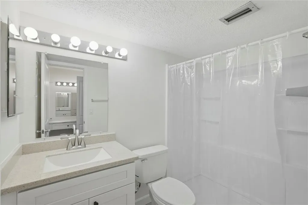 724 115 Avenue N St Petersburg FL 33716
