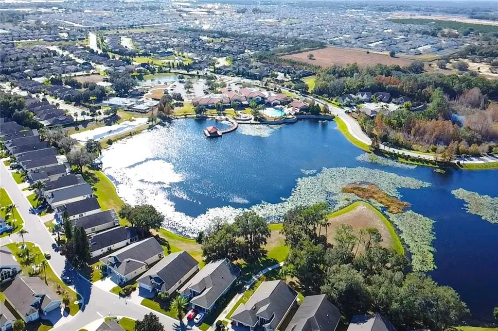 221 Prather Drive Davenport FL 33837