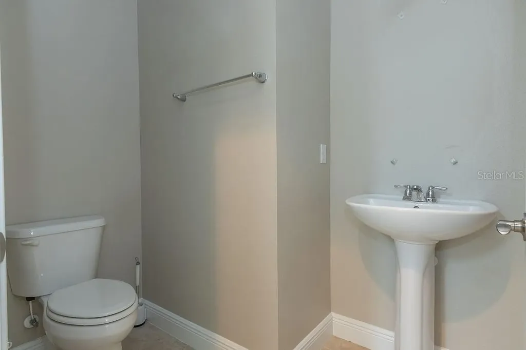 906 Victoria Hills Drive S Deland FL 32724
