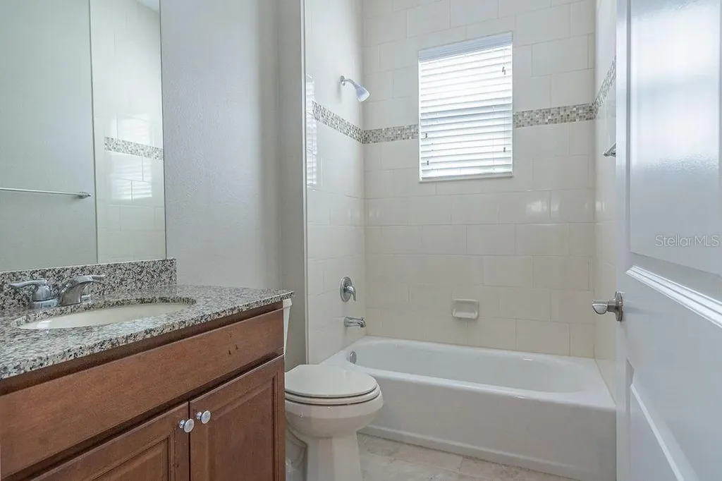 906 Victoria Hills Drive S Deland FL 32724
