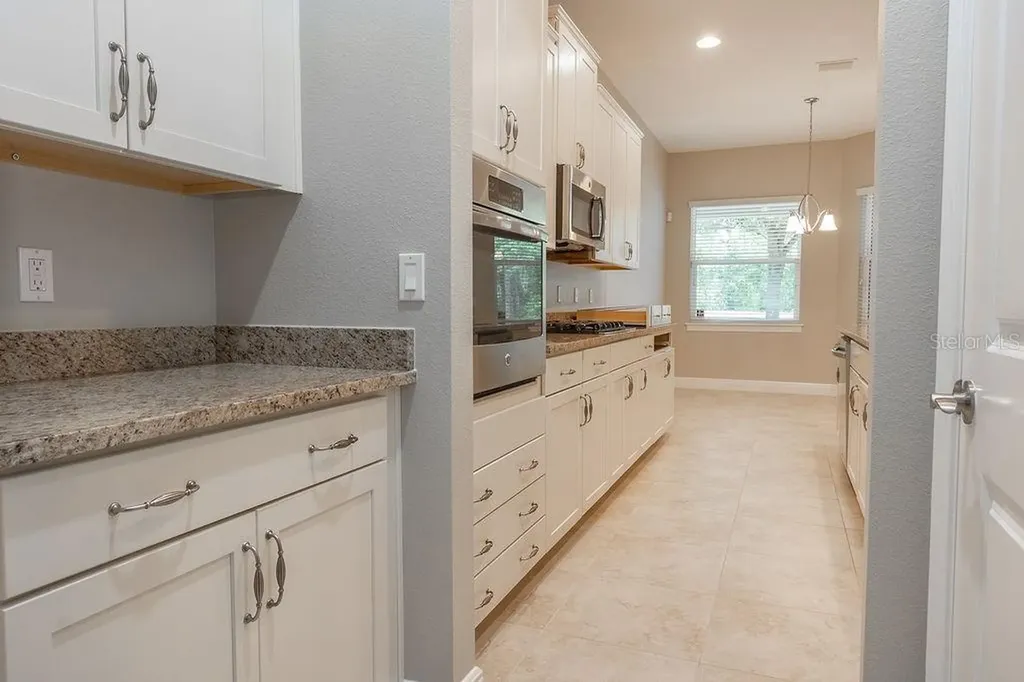 906 Victoria Hills Drive S Deland FL 32724