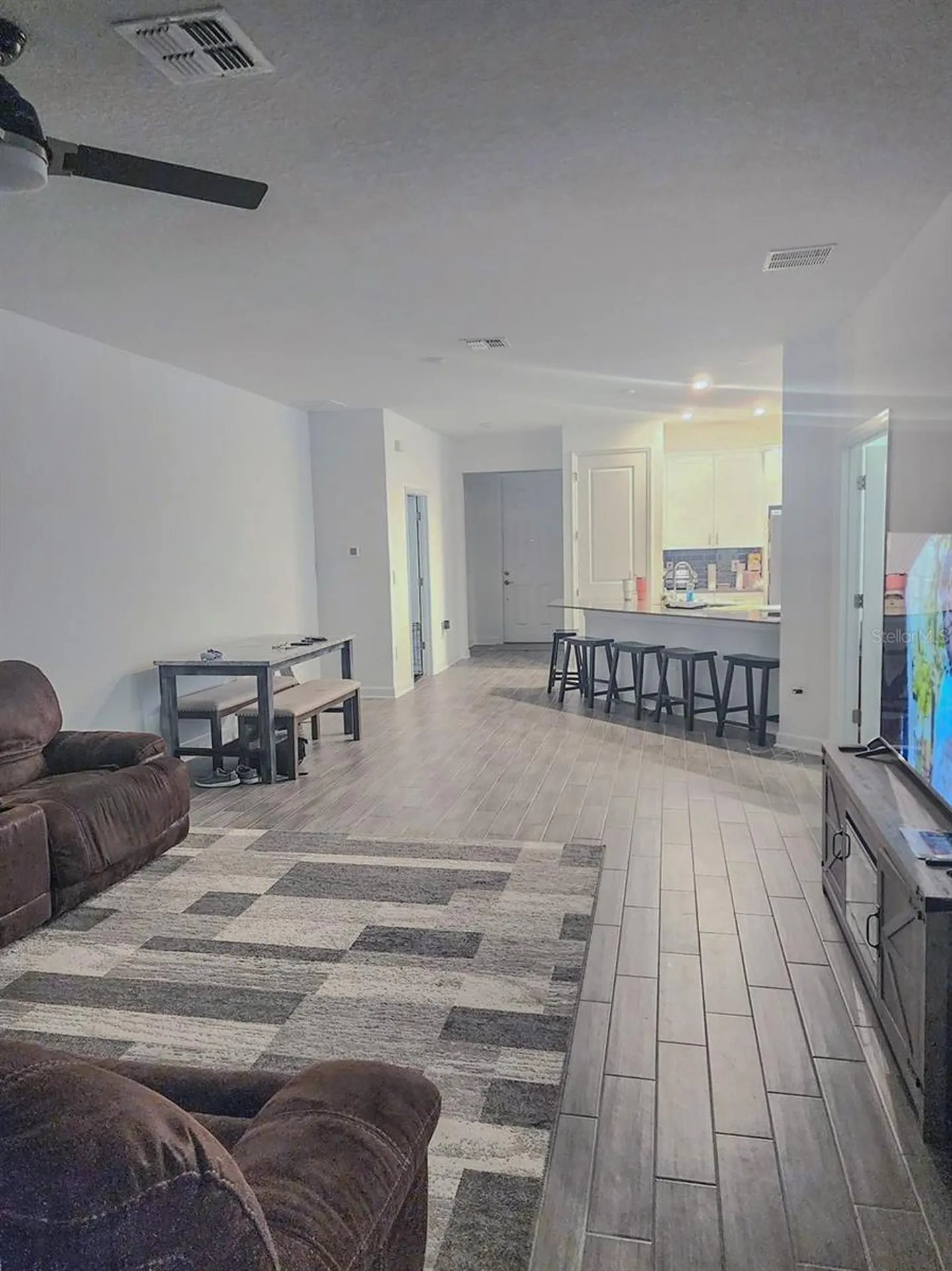 1743 Good Neighbor Loop Kissimmee FL 34744