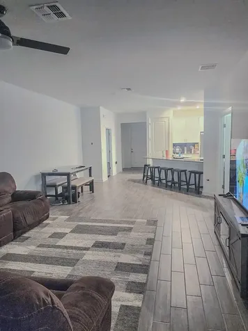 1743 Good Neighbor Loop Kissimmee FL 34744