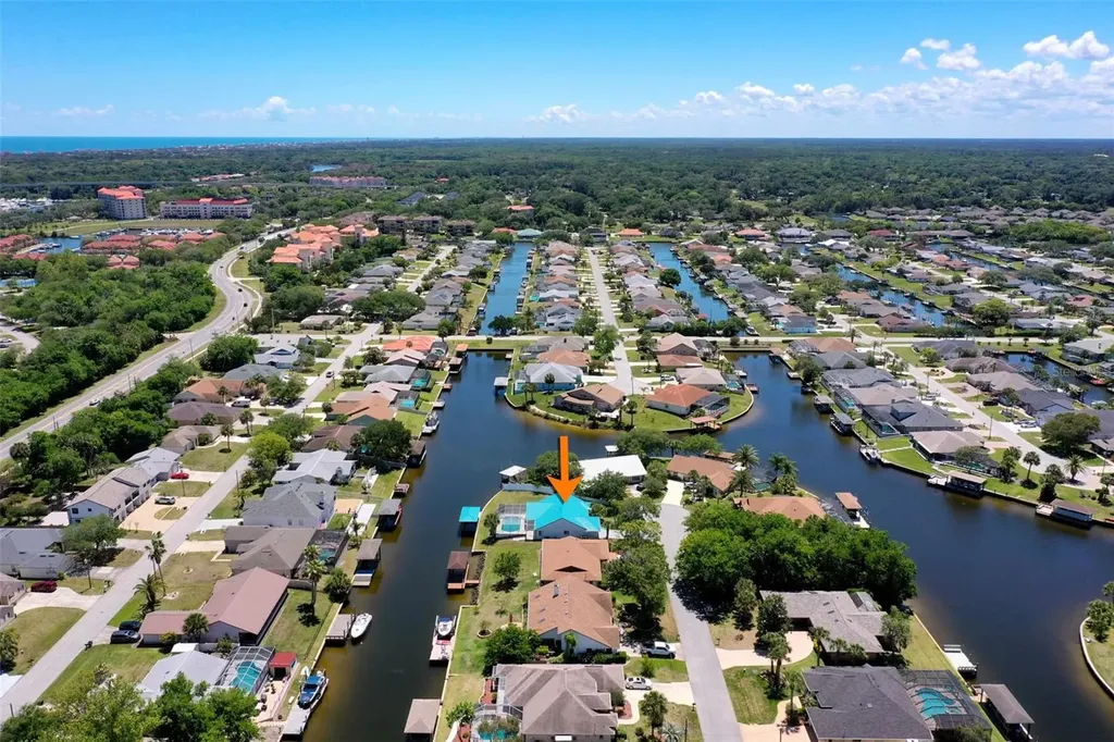 21 Crescent Court S Palm Coast FL 32137