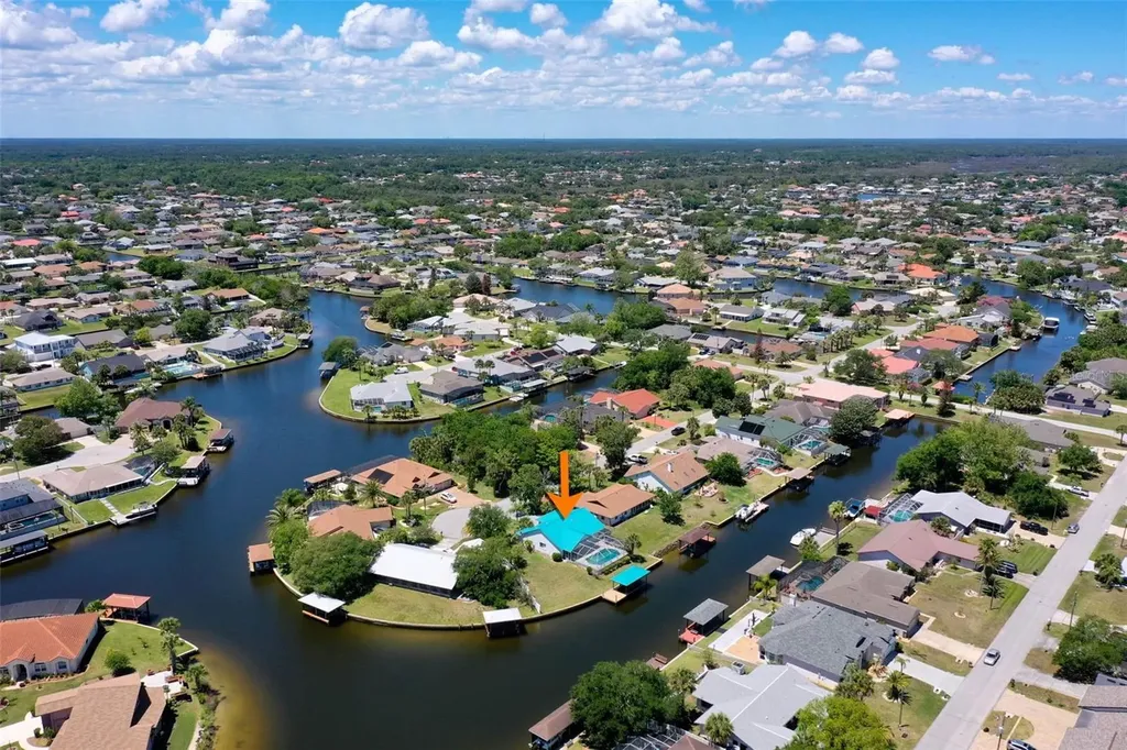 21 Crescent Court S Palm Coast FL 32137