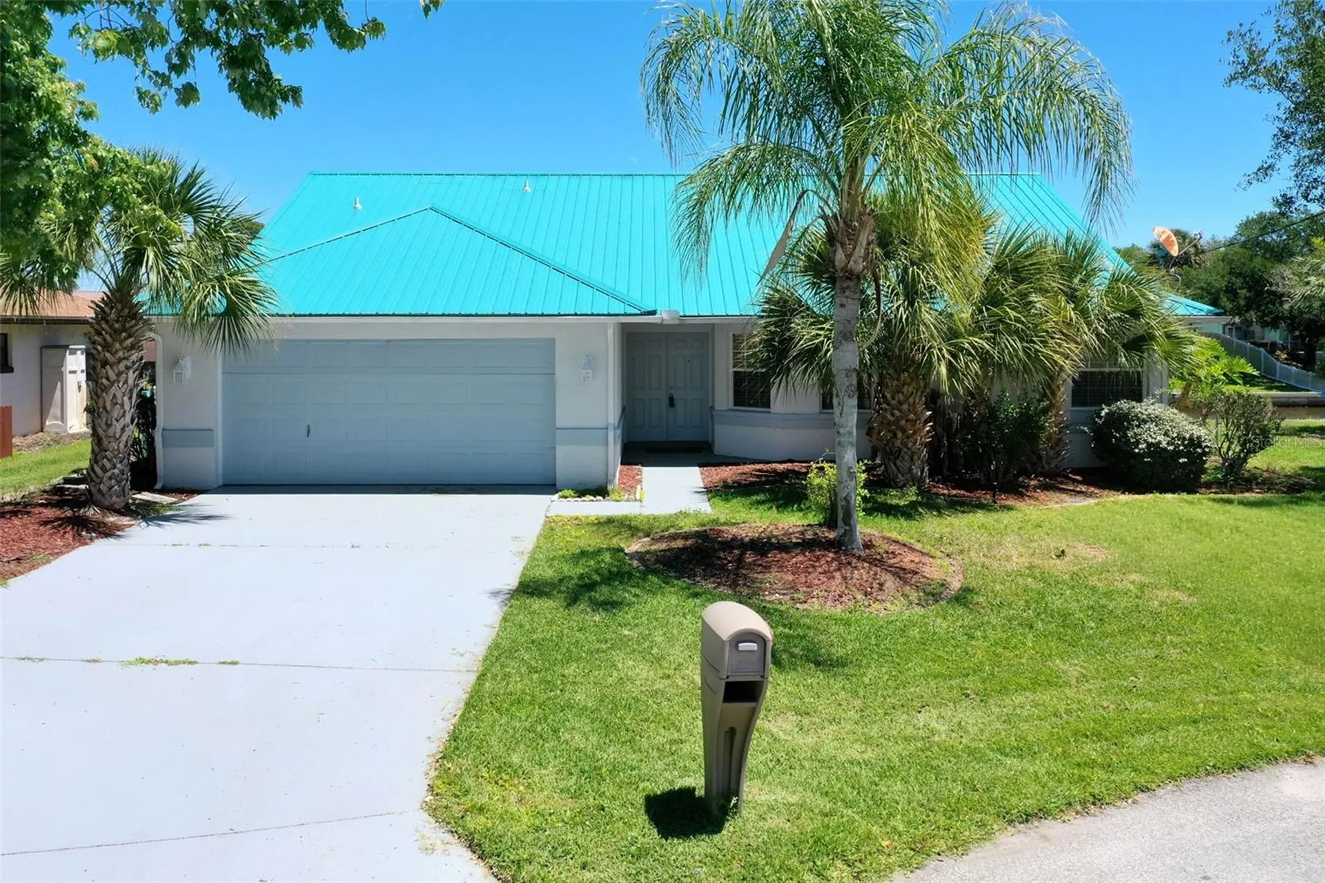 21 Crescent Court S Palm Coast FL 32137