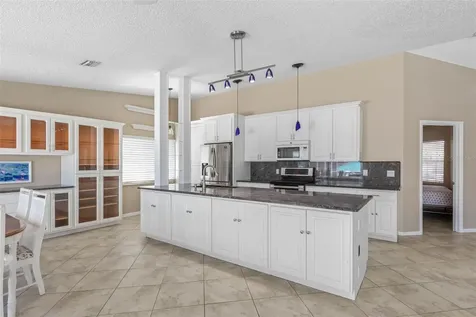 21 Crescent Court S Palm Coast FL 32137