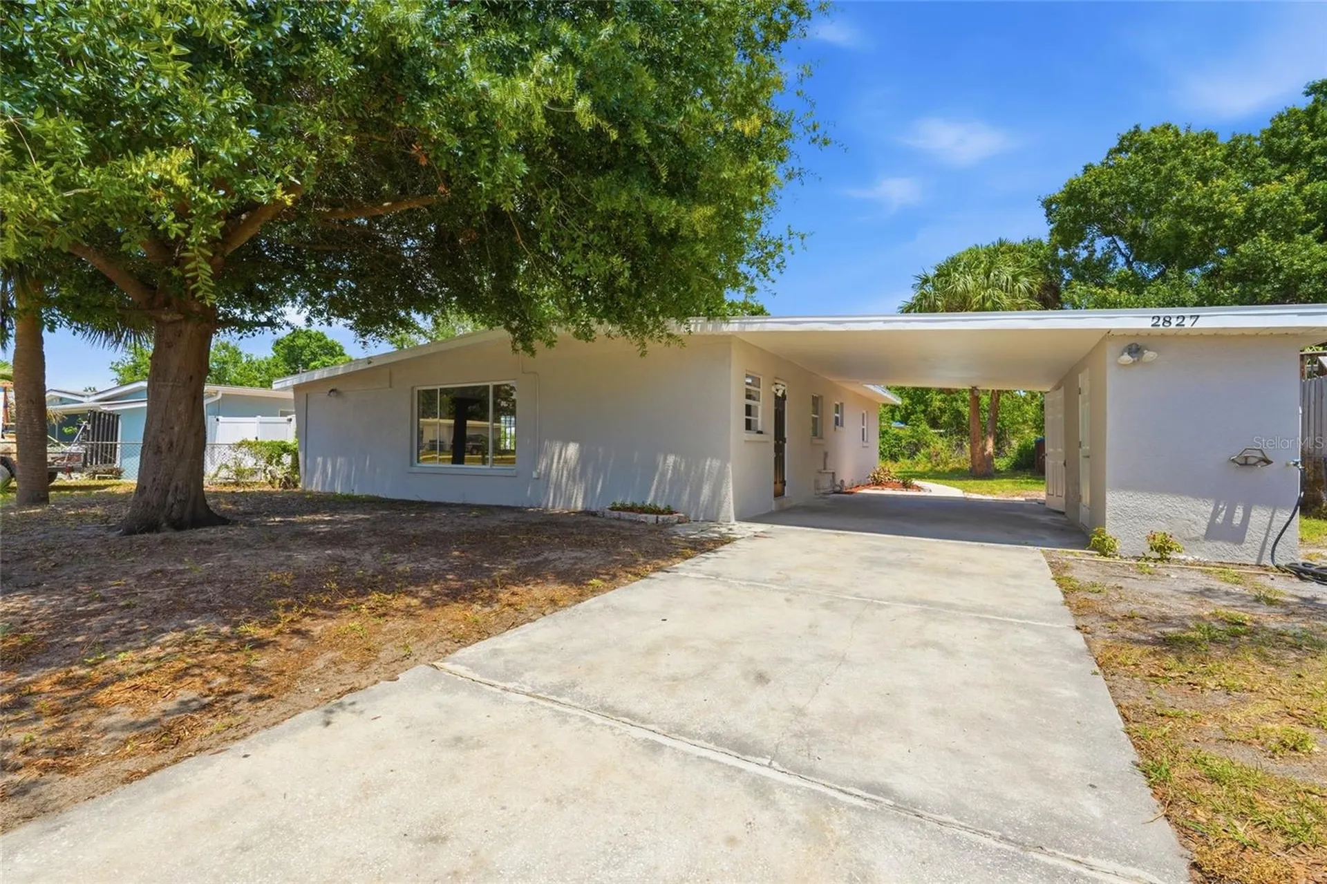 2827 22nd Street W Bradenton FL 34205