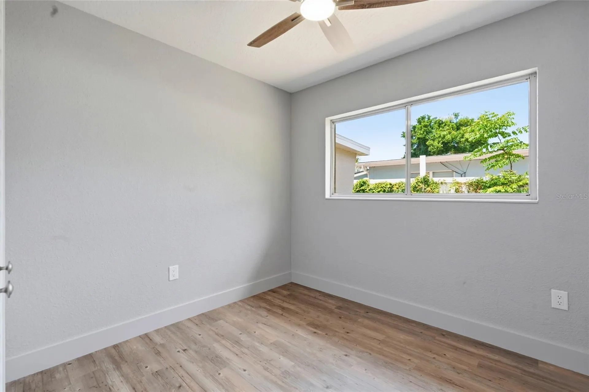 2827 22nd Street W Bradenton FL 34205