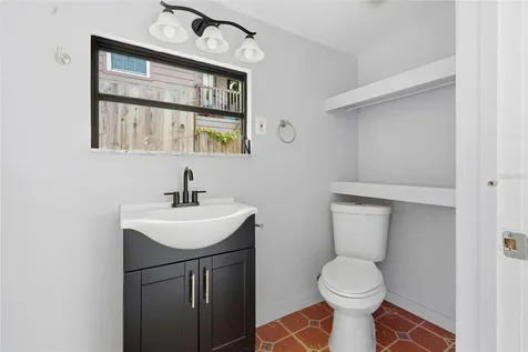 2827 22nd Street W Bradenton FL 34205
