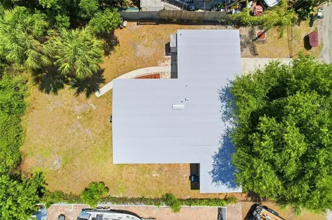 2827 22nd Street W Bradenton FL 34205