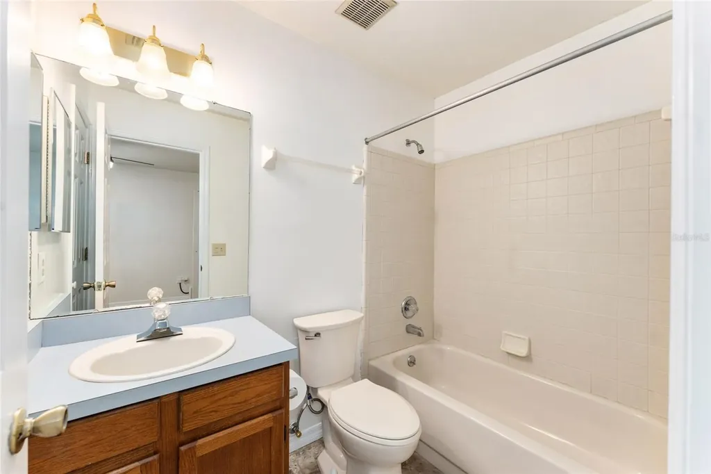 831 NW 42nd Terrace Gainesville FL 32605