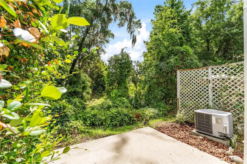 831 NW 42nd Terrace Gainesville FL 32605