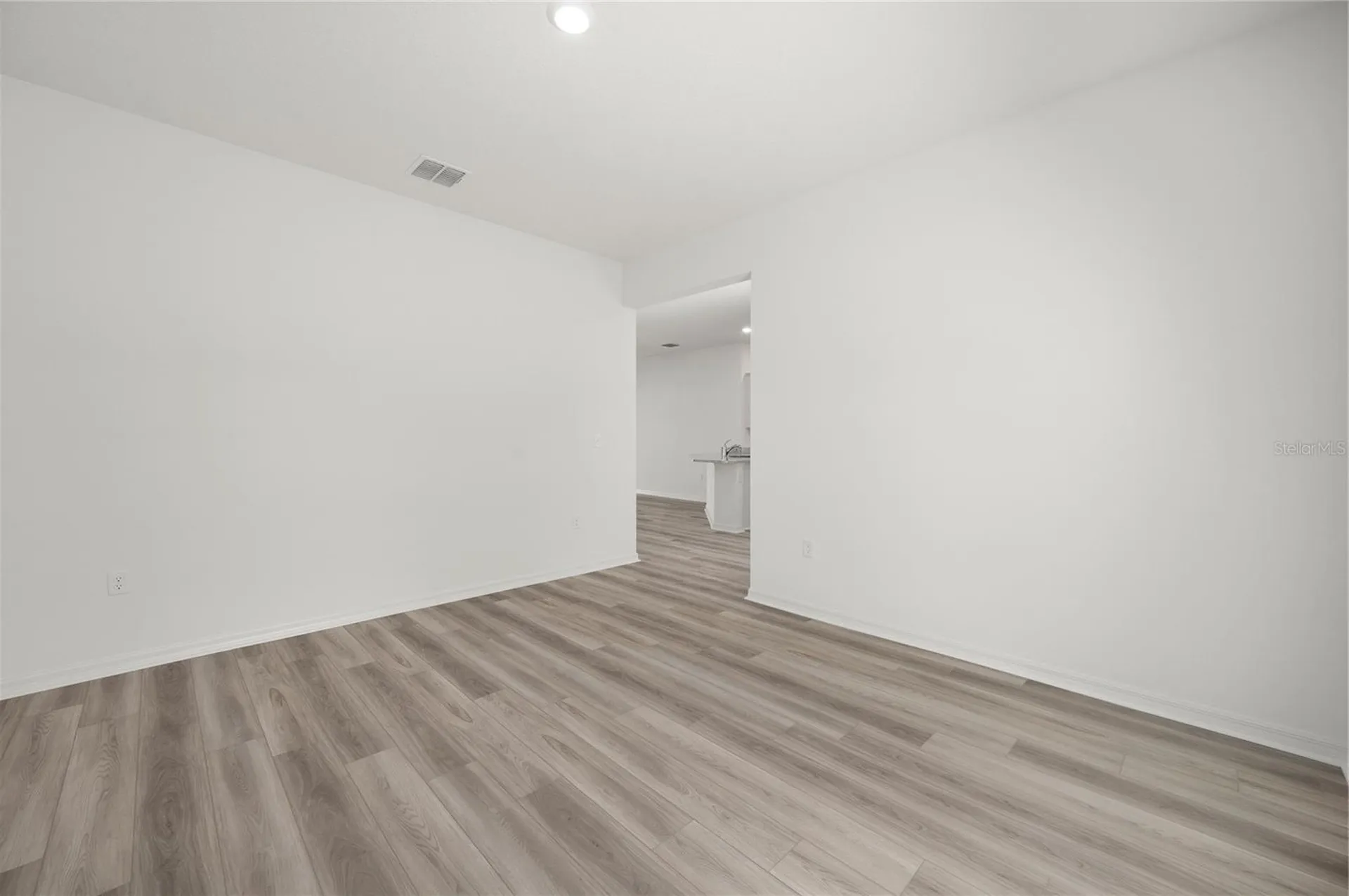 13261 Tula Loop Astatula FL 34705