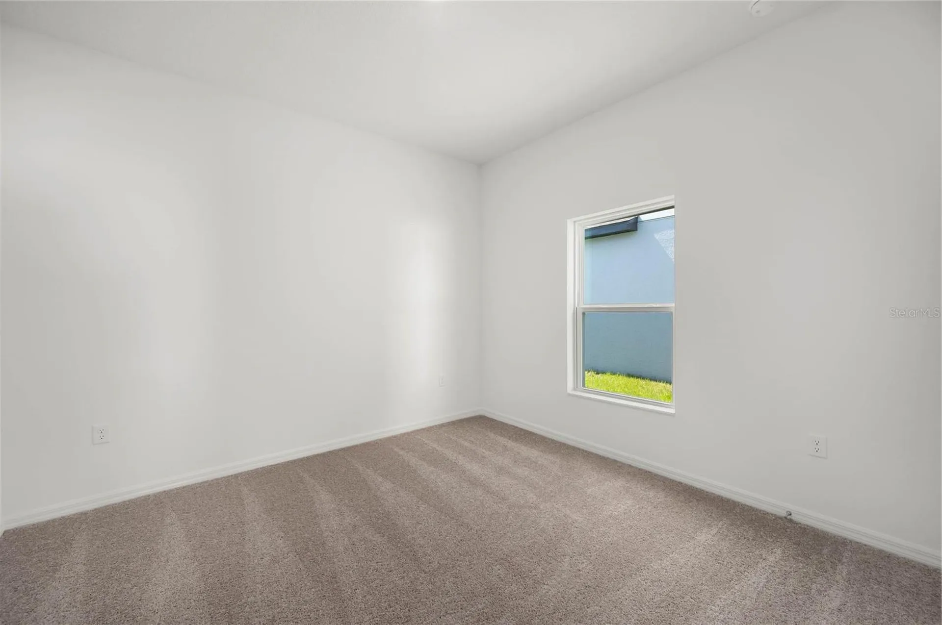 13261 Tula Loop Astatula FL 34705