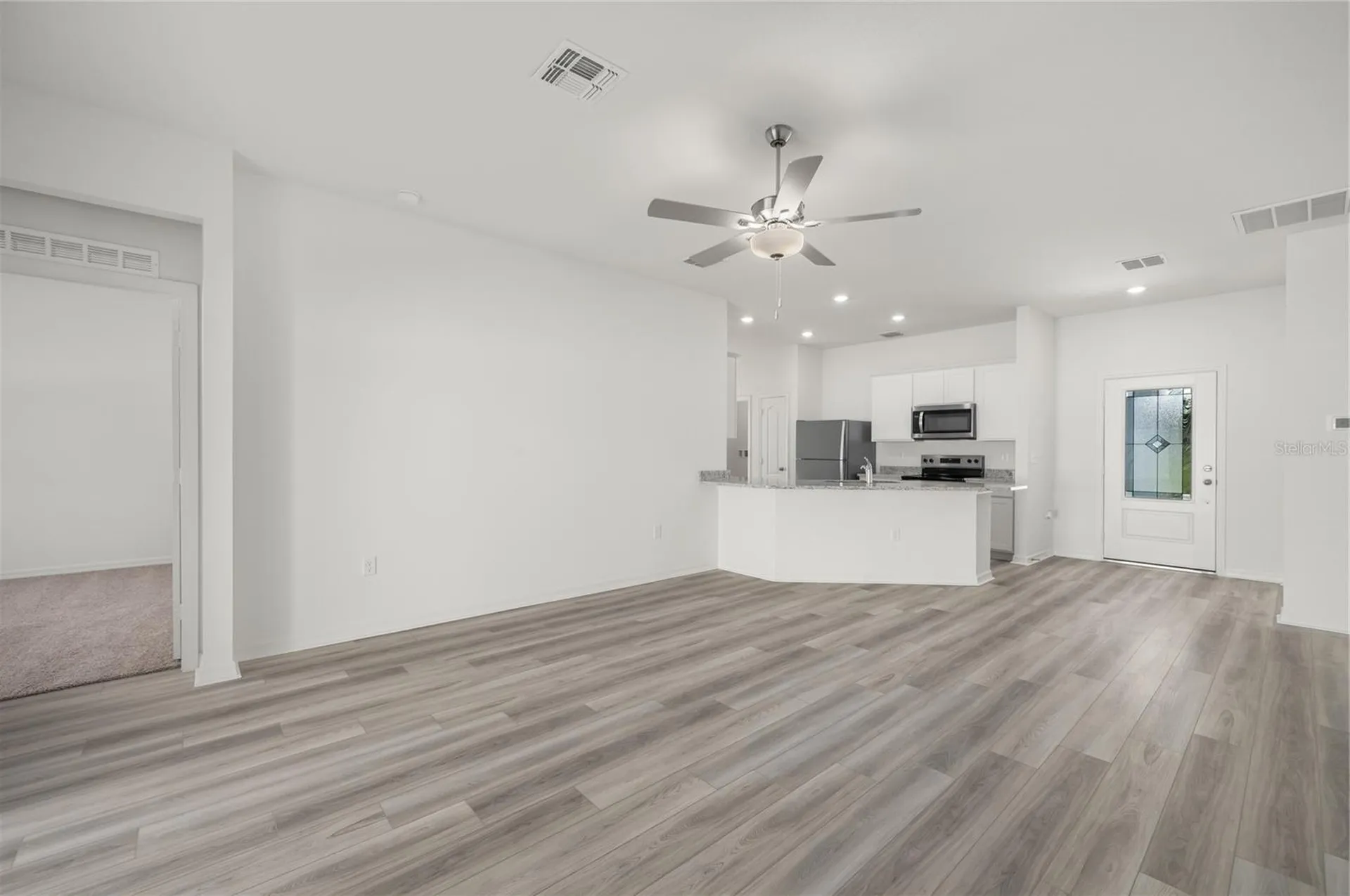 13261 Tula Loop Astatula FL 34705