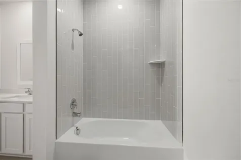 13261 Tula Loop Astatula FL 34705