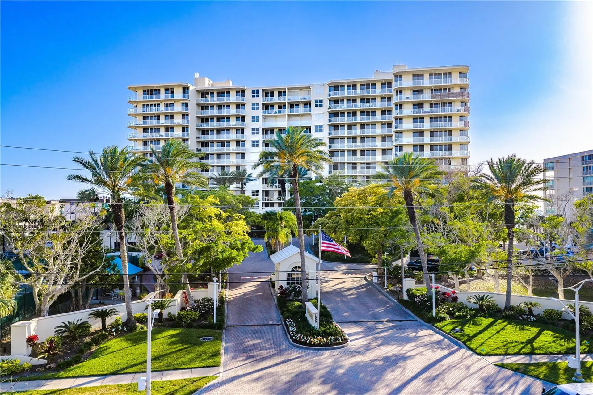 1800 Benjamin Franklin Drive Sarasota FL 34236