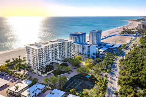 1800 Benjamin Franklin Drive Sarasota FL 34236
