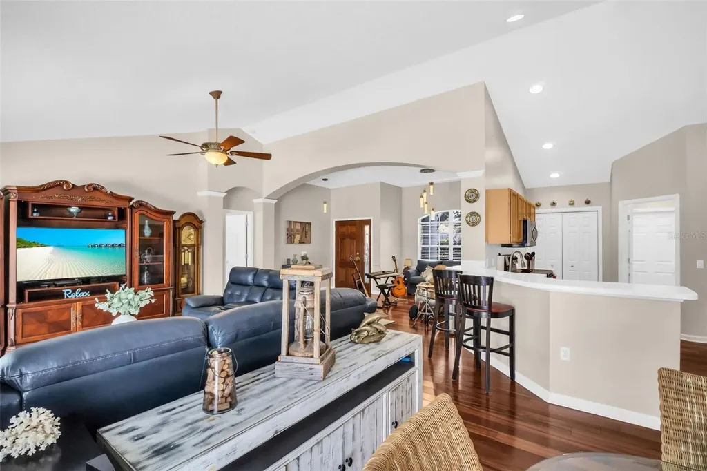 1149 Sawgrass Drive Tarpon Springs FL 34689