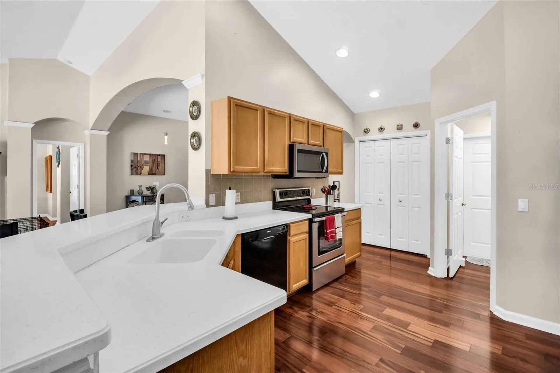 1149 Sawgrass Drive Tarpon Springs FL 34689