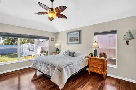 1149 Sawgrass Drive Tarpon Springs FL 34689