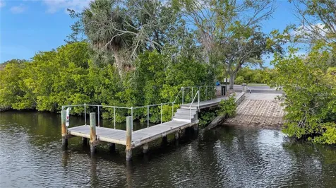 1149 Sawgrass Drive Tarpon Springs FL 34689