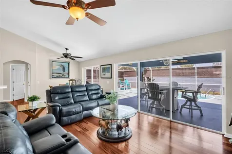 1149 Sawgrass Drive Tarpon Springs FL 34689