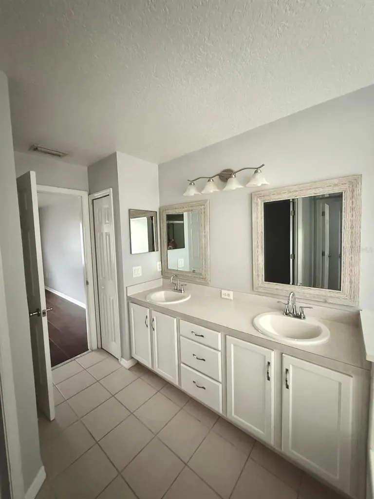 14116 Entrada Drive Orlando FL 32837
