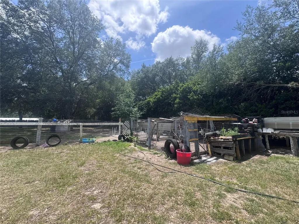21170 SE 67th Place Morriston FL 32668