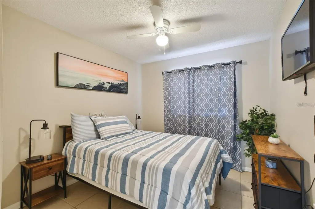 4818 Holiday Drive Tampa FL 33615