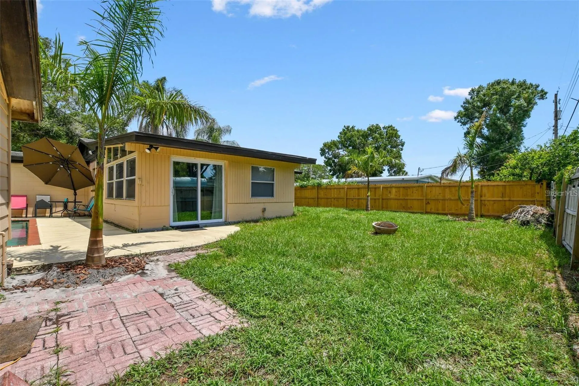 4818 Holiday Drive Tampa FL 33615