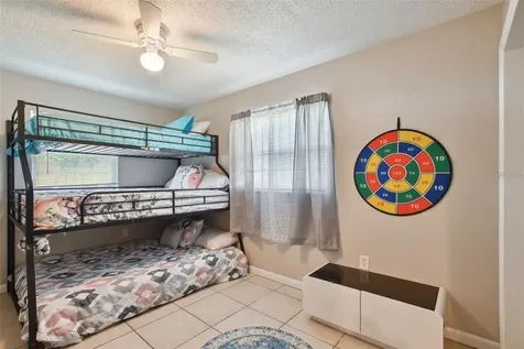 4818 Holiday Drive Tampa FL 33615