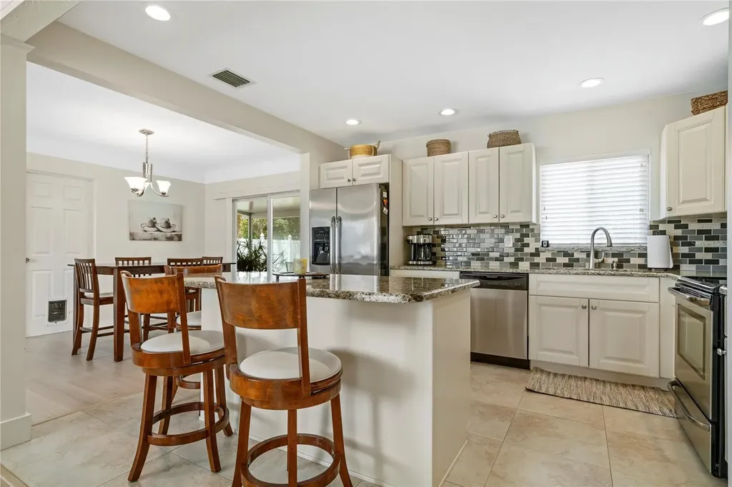 5965 15th Street N St Petersburg FL 33703