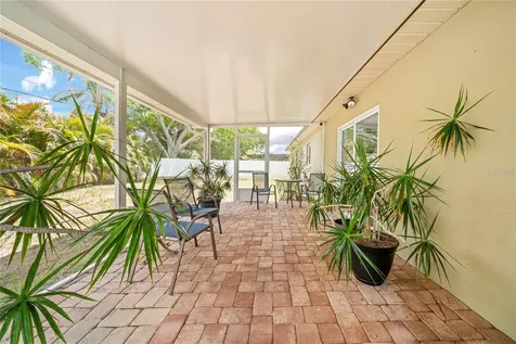 5965 15th Street N St Petersburg FL 33703