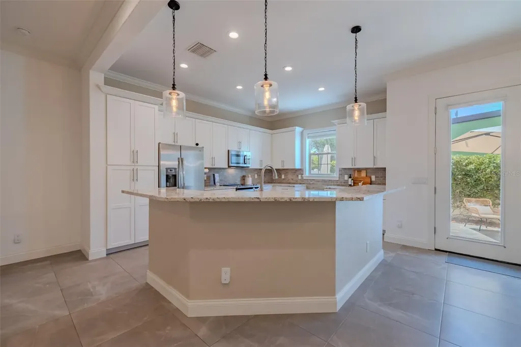 3224 W Empedrado Street Tampa FL 33629